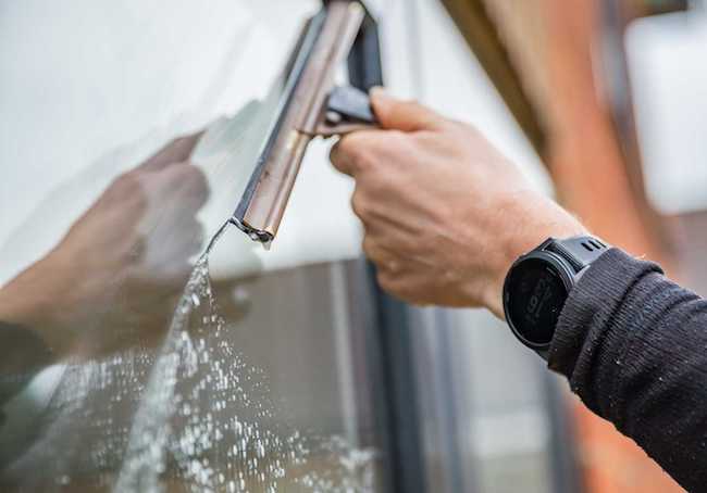 Traditional window cleaning services in Reading and surrounding areas