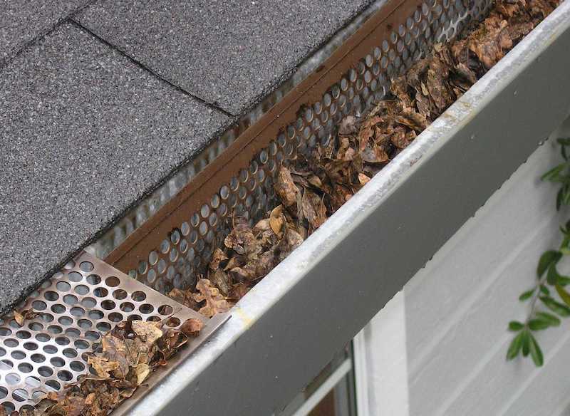 Gutter cleaning Reading - Commercial & residential gutter cleaning