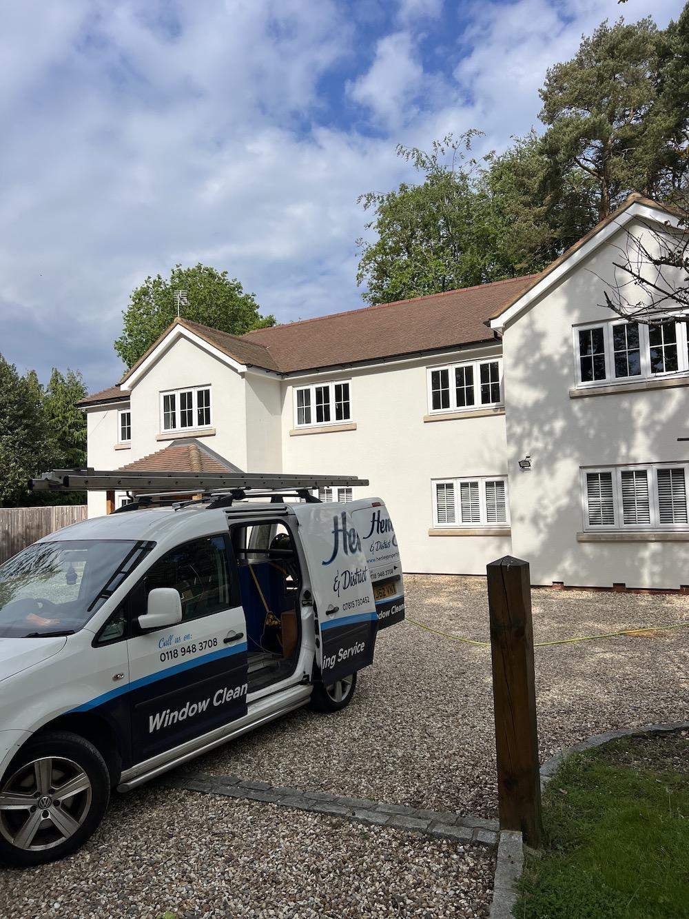 Sandhurst - Window Cleaning Experts!