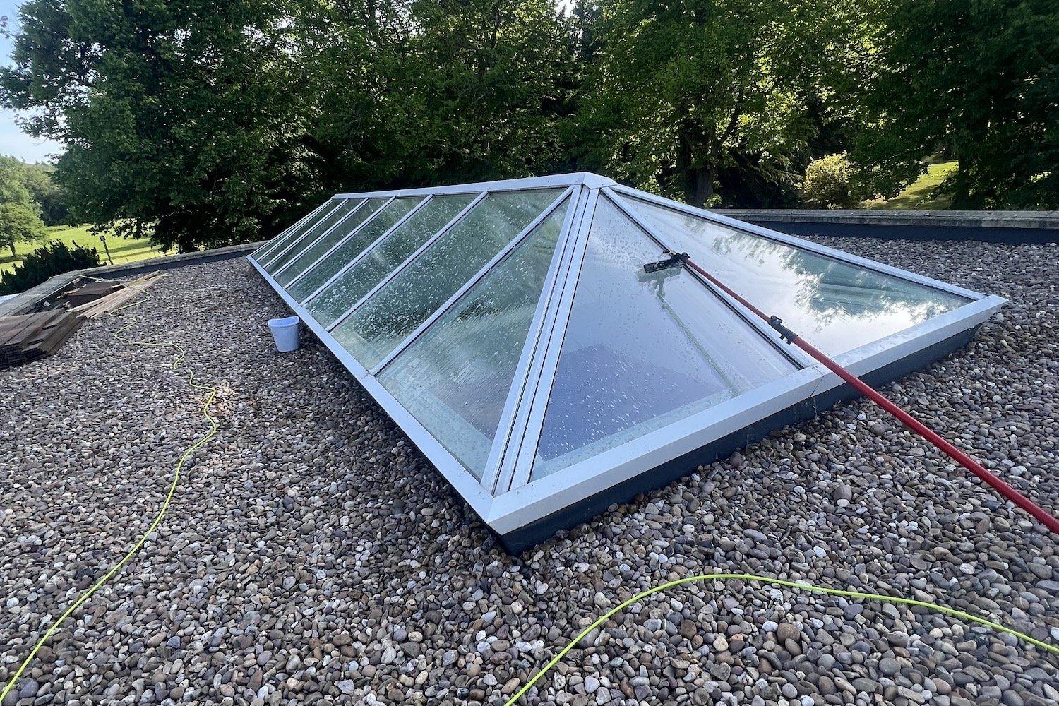 Full Exterior Window & Roof Clean: Reading/Maidenhead